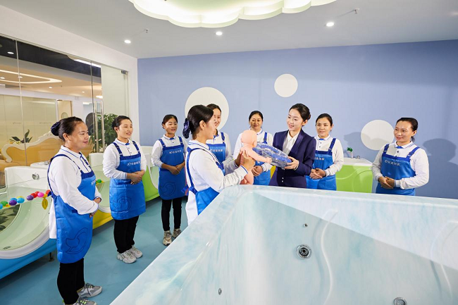 卷服務(wù)不卷價格，輕喜到家以科技賦能家政，抓住質(zhì)量“牛鼻子”推動行業(yè)大躍遷